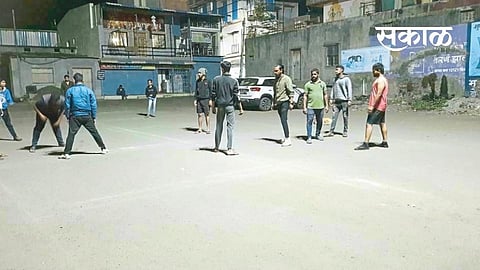 व्यायामाचे महत्त्व पटवून देण्यासाठी करंजेत सुरपाट्याची "शिकवणी'
