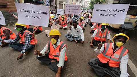 agitation at the office of the Assistant Labor Commissioner on behalf of the Republican Party of India Workers Front