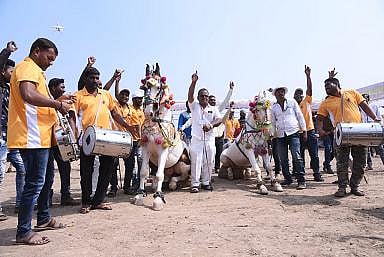 sangamner hourse dance 