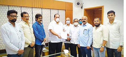  Let's have a meeting with the Deputy Chief Minister regarding the demands of Sarathi