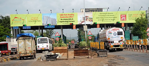toll naka