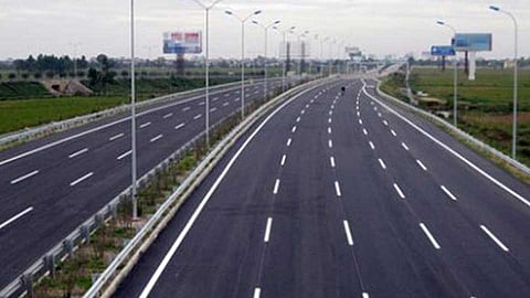 traffic changes At bhakti shakti chowk on the Pune Mumbai route