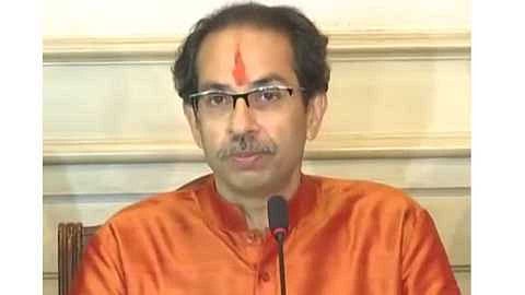 शेंद्रे ते कागल सहापदरीकरणासाठी सेनेच्या कार्यकर्त्यांची मुख्यमंत्र्यांकडे धाव