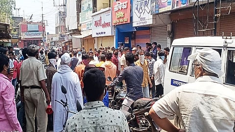 umarga traders against lockdown.