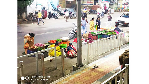 vadhgav-bhaji-mandai.jpg