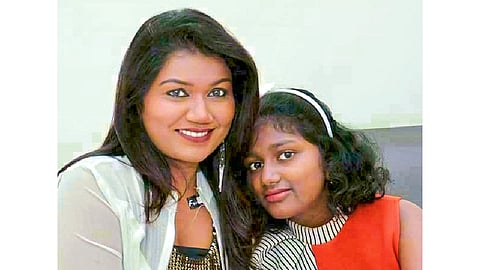 मुलीच्या साथीमुळेच गाण्याकडे लक्ष (वैशाली माडे)