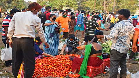 लॉकडाऊन वाढला, सामान्यांचे बजेटही कोलमडले... 