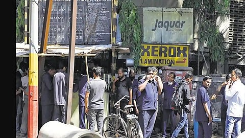 without salary labor are facing issue in industrial area of pimpri