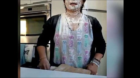women bread making tutorial fail video went viral