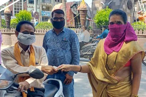 फोटो