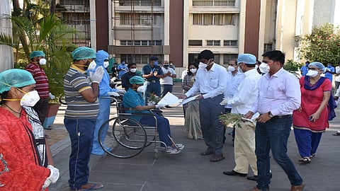 मस्तच : महाराष्ट्रातील 'या' जिल्ह्यात आज 15 जण काेराेनामुक्त