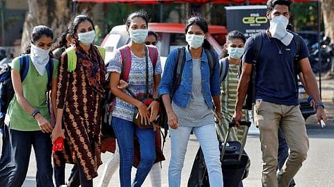 मास्कच्या किंमती पडताळणीसाठी प्रशासनाची धडक तपासणी मोहीम 