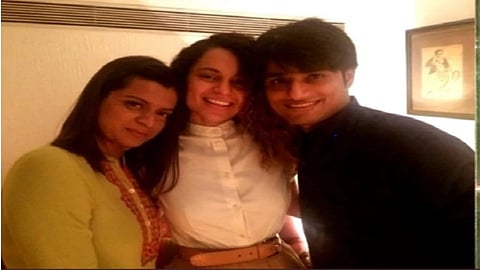 अभिनेत्री कंगना रानौत व संदीप सिंह यांचा फोटो व्हायरल; चर्चांना आले अधिक उधाण
