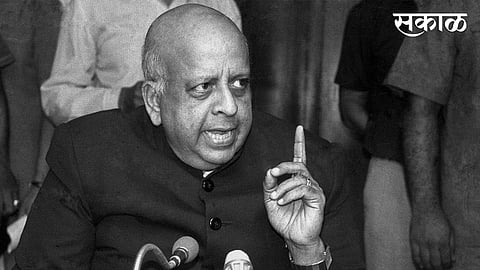 tn seshan).jpg
