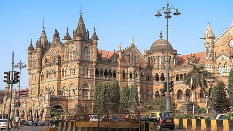 CSMT चा कायापालट होणार! 10 कंपन्यांचा निवेदन प्रक्रियेत सहभाग