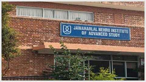 Subramanian Swamy demands closing of JNU 