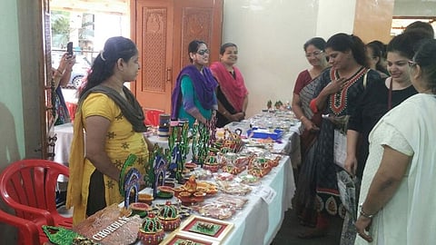 कर्णबधिरांच्या सकारात्मक दृष्टिकोनासाठी "साद' 