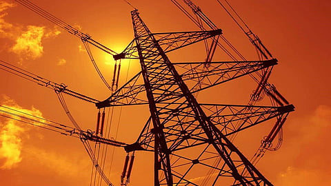people in Nagpurs narendra nagar are in problem of daily load shedding  