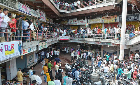 आणखी नऊ संकुलातील गाळेधारकांना नोटीस 