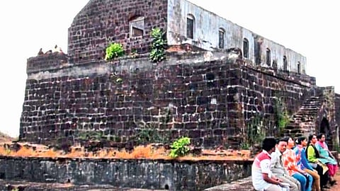 Do You Know Where Helium Was Discovered Ratnagiri Marathi News 