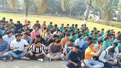 Agitation by Students at Agricultural college Pune 