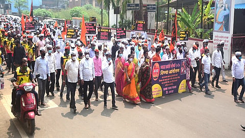 मराठा समाजाचा अलिबागमध्ये ठिय्या; आरक्षणासाठी आणखी आक्रमक पवित्रा घेणार
