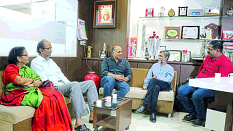 Ashutosh Gowariker meet to kolhapur sakal office