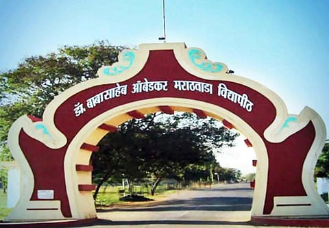 प्राध्यापकांच्या रिक्त जागांनी संलग्नीकरण होऊ शकते रद्द! 