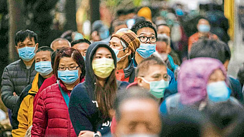 लस घेतल्यानंतर मास्क घालावा का? PIB नं दिलं उत्तर