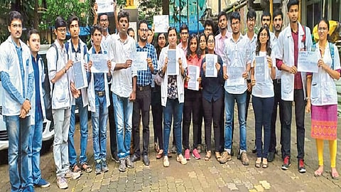 नॅशनल मेडिकल कमिशनला सरकारी निवासी डॉक्‍टरांचाही विरोध 