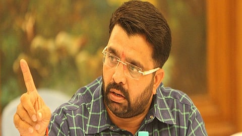 Discussion on the resignation of BJP city president MLA Mahesh Landge.jpg