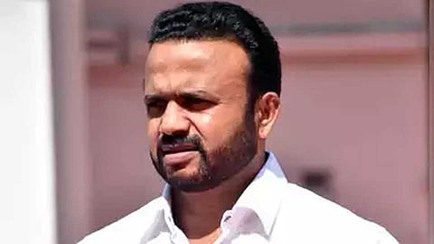 लग्नाअगोदर बारसे घालायची अनेकांना घाई; जयकुमार गाेरेंचा 'राष्ट्रवादी'ला टाेला