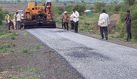 Anjandhoh vihal Road work in Karmala taluka is of inferior quality