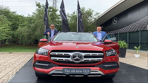 Mercedes benz.jpg