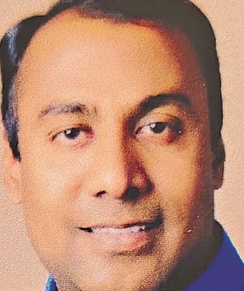 Milind Podar, Psychiatrist, Latur 