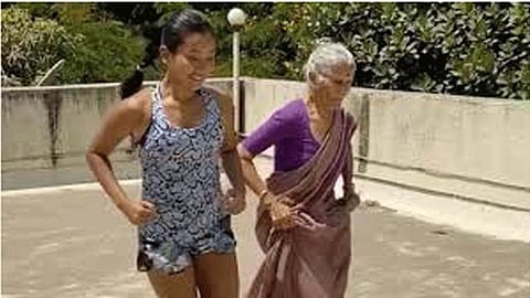 Milind soman mother usha at the age of 81 did workout with daughter in law ankita konwar