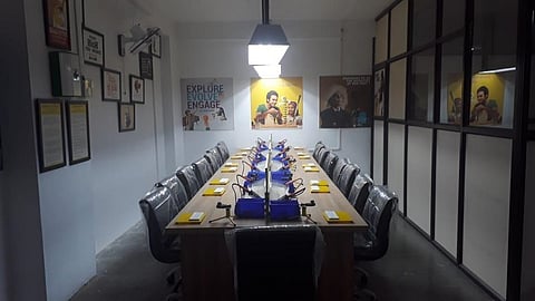 सिग्नल शाळेत उभारण्यात आलेली रोबोटिक लॅब