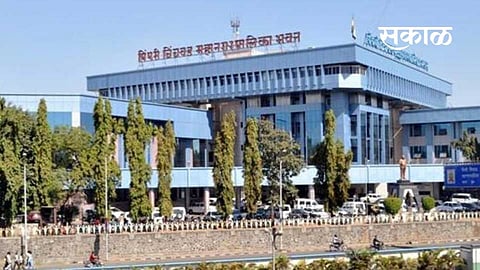 कोरोनामुळे मृत्यू झालेल्या महापालिका कर्मचाऱ्यांच्या कुटुंबीयांना २५ लाख