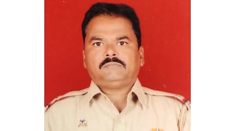 pune ats assistant police inspector pradeep jambhale got president awardq
