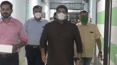 उगाचच काहीतरी झगामगा माझ्याकडे बघा, राजू पाटील यांचा आशिष शेलारांवर पलटवार