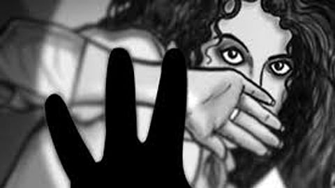 अल्पवयीन मुलीवर सामूहिक अत्याचार; दोघांना अटक