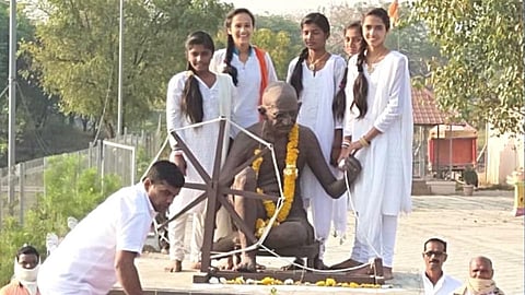 Republic Day has been celebrated with a cleanliness drive at Moryachichonre.jpg
