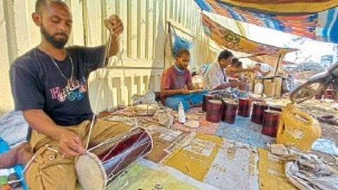 shimga festival wood is expensive we use cardboard kolhapur marathi news