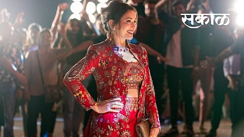 dhak dhak actress Madhuri dixit announce her digital debut on Netflix