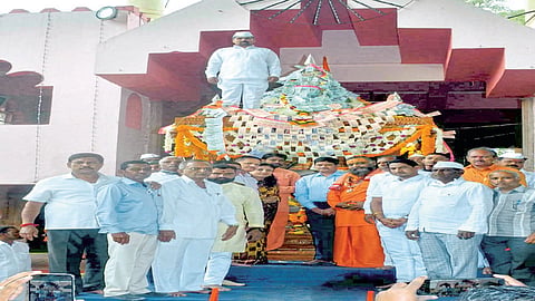 श्री सेवागिरी महाराजांची यात्रा उत्साहात; गावाला प्रदक्षिणेची परंपरा प्रथमच खंडित