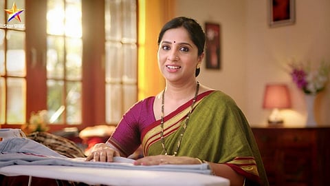 new marathi serial aai kuthe kay karte on star pravah channel 