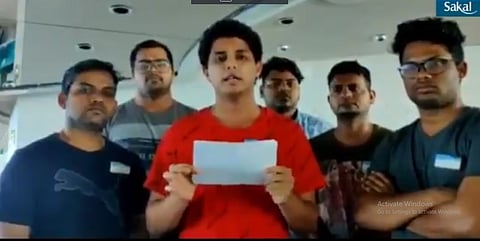 #VIDEO : आम्हाला कोरोना नाही, हव्या तेवढ्या टेस्ट घ्या! पण आम्हाला घरी जाऊ द्या