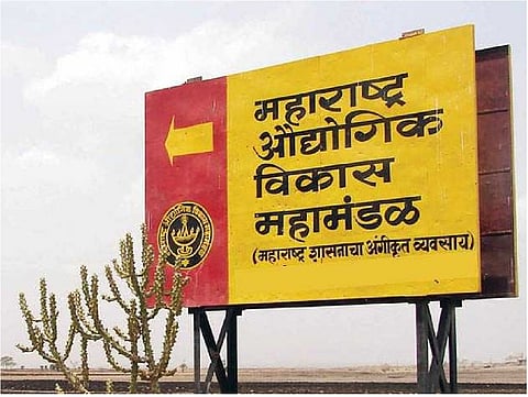 Plot sale in Akola Marathi News MIDC through forged documents