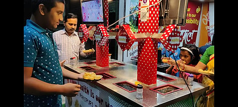 Short term course completed in Panipuri 15 flavors under one roof