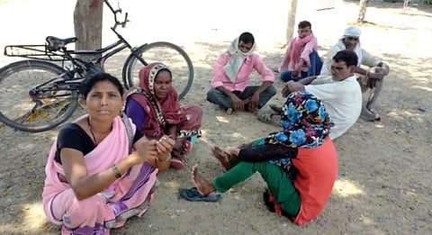 Citizens demand mutton in Chandrapur district